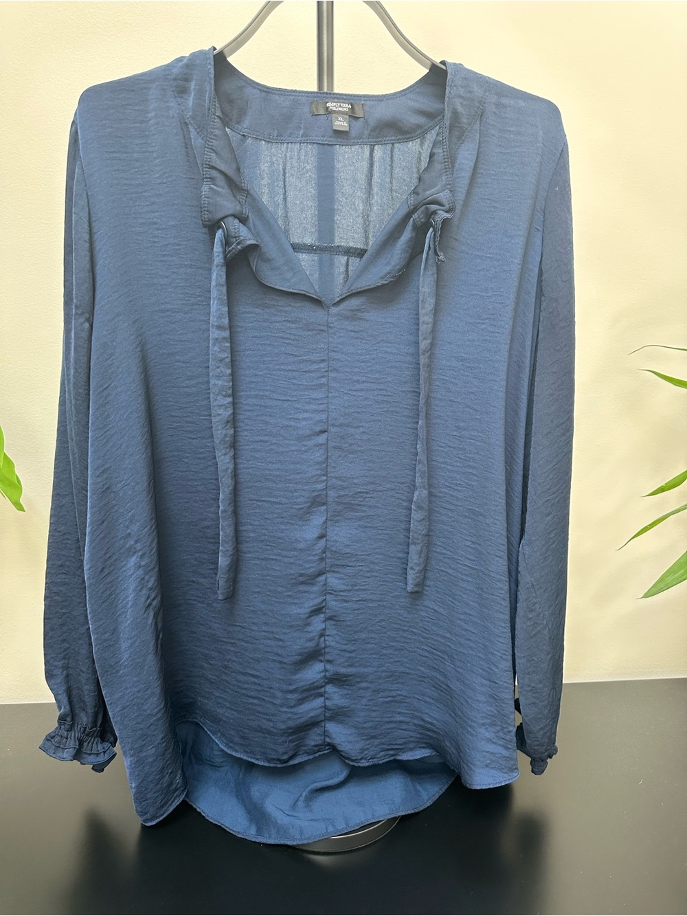 Simply Vera Vera Wang Navy Tie-Front Peasant Blouse